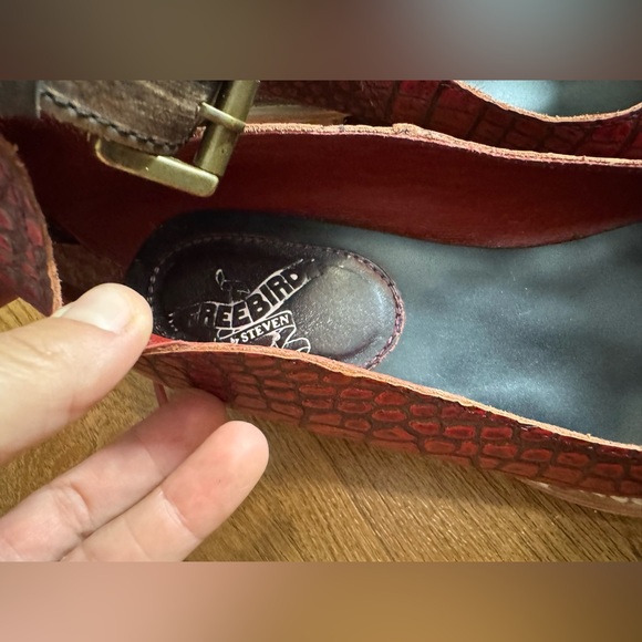 Freebird by Steven Maribel red croco leather shoes women’s size 8. - Picture 4 of 10